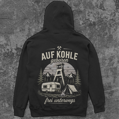 AUF KOHLE GEBOREN RUHRPOTT CAMPER Unisex Oversize Hoodie Pottfrei