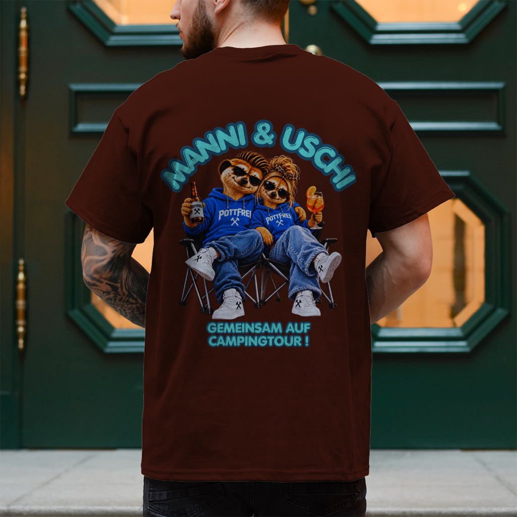 MANNI & USCHI – GEMEINSAM AUF CAMPINGTOUR! - T-Shirt-Herren
