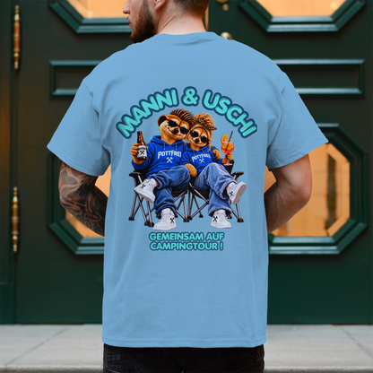 MANNI & USCHI – GEMEINSAM AUF CAMPINGTOUR! - T-Shirt-Herren