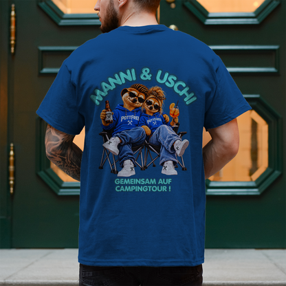 MANNI & USCHI – GEMEINSAM AUF CAMPINGTOUR! - T-Shirt-Herren