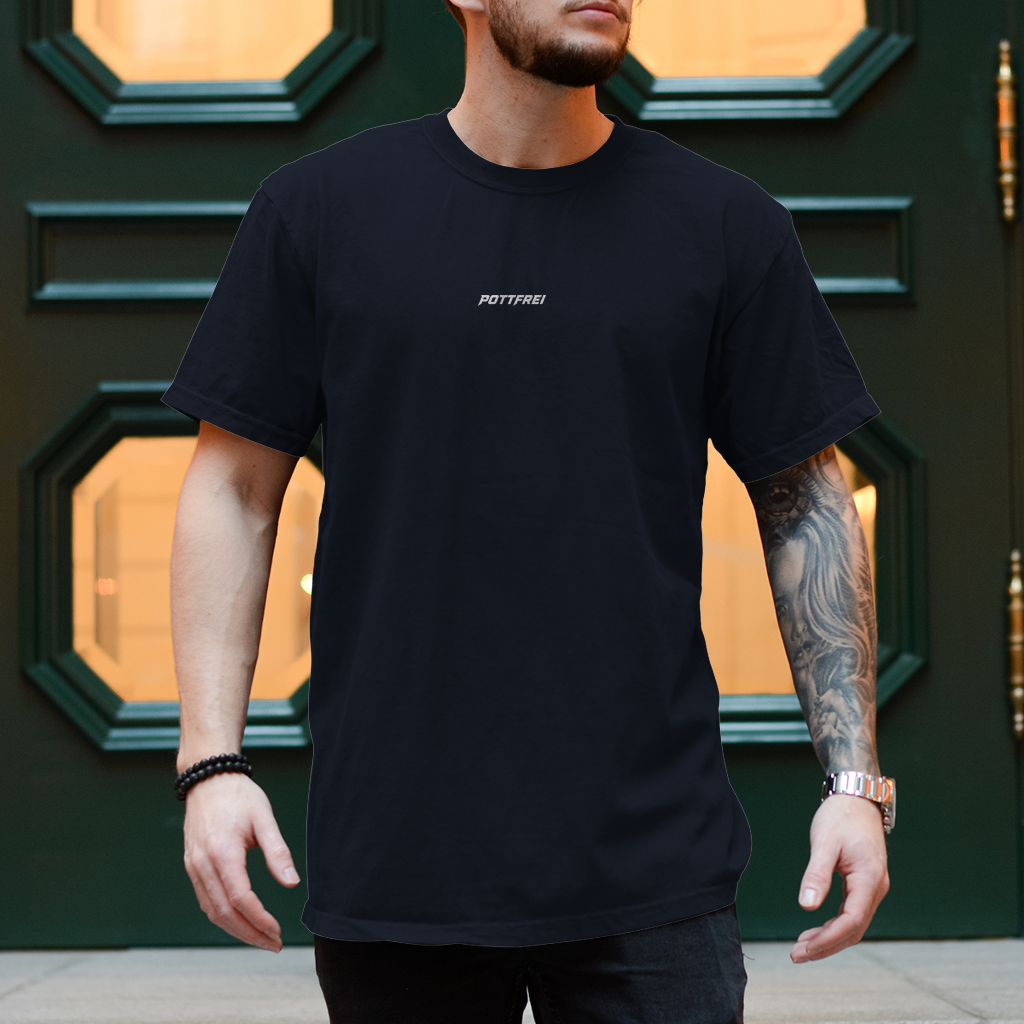CAMPINGSTUHL STEHT - BIERCHEN LÄUFT - T-Shirt-Herren